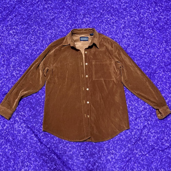 Newton Trading Shacket - Picture 1 of 4